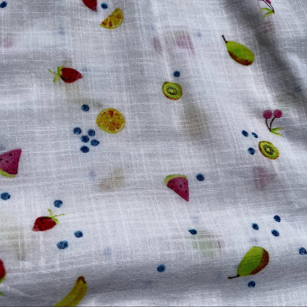 Merona White Fruit Print Short Sleeve Blouse - Picture 2 of 6